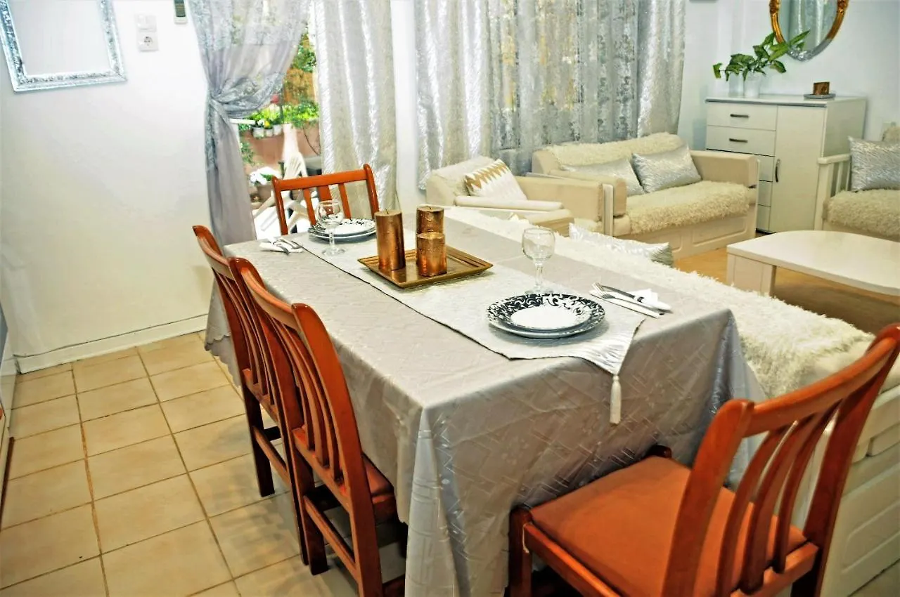 Garden House/Thessaloniki/Wifi Appartement